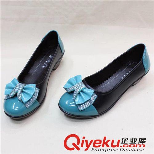 媽媽鞋 2014秋季新品  韓版優(yōu)雅鑲鉆蝴蝶結(jié)女單鞋 PU坡跟圓頭低幫鞋子原始圖片2