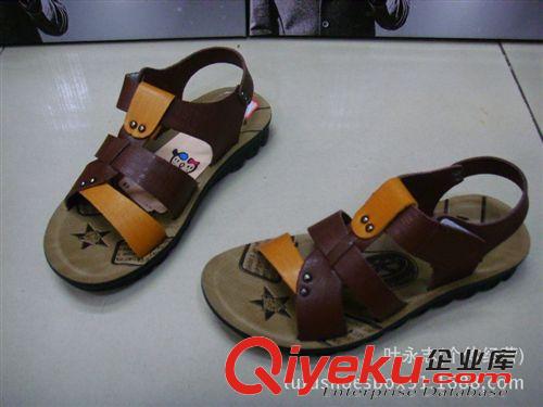 童鞋 2014新款夏季爆款熱賣PU仿皮拼色搭扣防滑系列男童沙灘鞋原始圖片3
