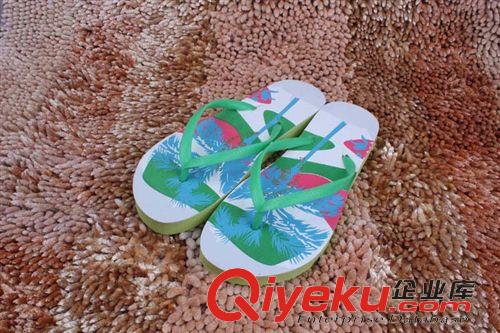 休閑鞋專區(qū) 新人字拖批發(fā)爆款A(yù)F涼拖 沙灘拖女款 家居拖鞋女地板拖鞋春夏季原始圖片2