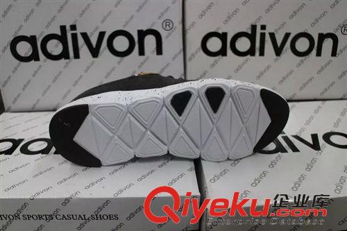 5月6日{(diào)zx1}到貨 庫存鞋批發(fā)男革跑鞋批發(fā)AX33323#單色12雙裝原始圖片2