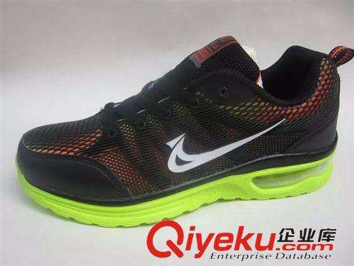 5月4日{zx1}到貨 萬寶萊男氣墊網跑鞋批發813#三色15雙裝網鞋批發原始圖片2