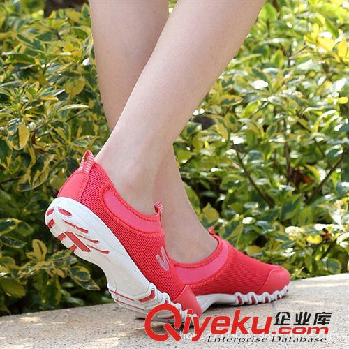 單鞋 新品透氣網(wǎng)面鞋網(wǎng)鞋女款跑步鞋日常休閑鞋超輕懶人鞋運(yùn)動女鞋情侶原始圖片3