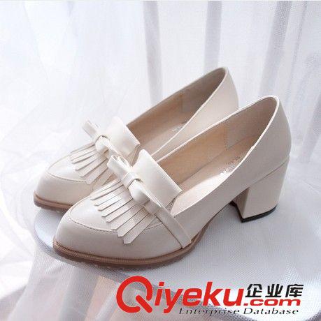 5月第二批 批發(fā)代理可代發(fā)全店混批韓版簡約一字扣帶粗跟高跟涼鞋女鞋子