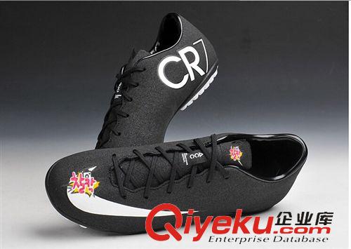 足球鞋 刺客10代CR7專屬磨砂碎釘黑白大童女鞋男鞋碎釘平底足球鞋31-45碼