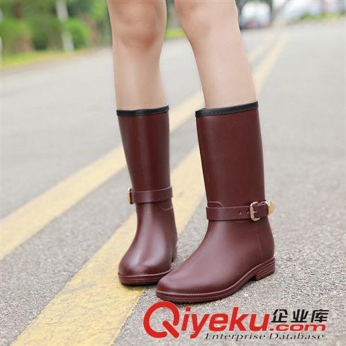 雨鞋、雨靴 一件代發(fā)韓版女裝雨鞋雨靴 鎖扣款中筒水鞋長期做貨包邊不磨腿