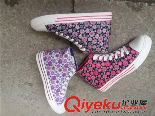 帆布鞋 2015春季新款高幫帆布鞋女 內增高花朵碎花松糕鞋休閑鞋學生布鞋原始圖片2