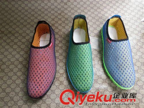 帆布鞋 新款春秋韓版潮純色帆布鞋女學(xué)生平底低幫休閑透氣三色板鞋女鞋子
