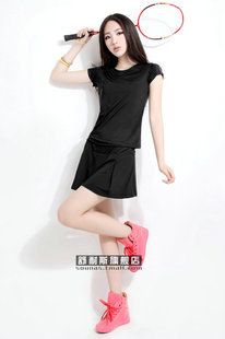 冬季,運動裝,女款 正品短袖短裙套裝 14夏季女式網(wǎng)球裙 韓版運動服套裝 團購原始圖片2