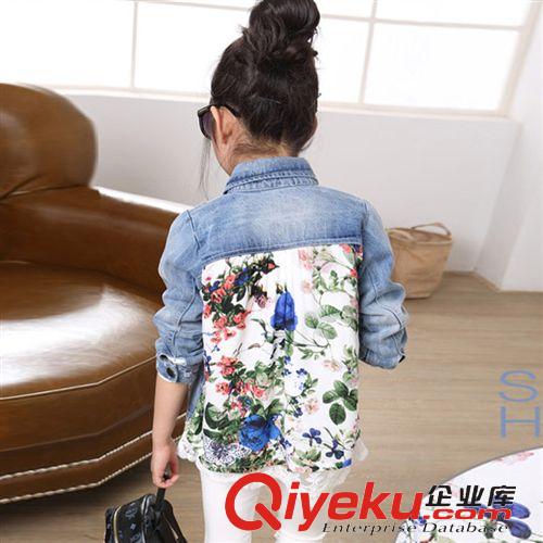 5月中旬 韓版女童牛仔上衣開衫一件代發(fā) 女童中大童印花蕾絲花邊牛仔外套原始圖片3