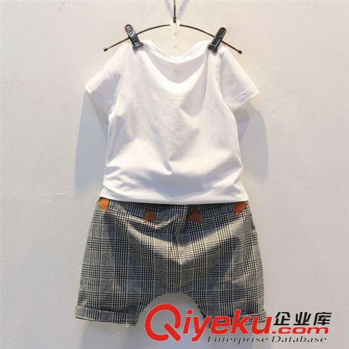 2015年4月春夏款上新 童裝2015韓版男童夏季新款背帶蝴蝶結(jié)領(lǐng)結(jié)短袖+垮褲套裝童裝批發(fā)原始圖片3