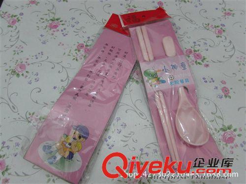 1元廚衛(wèi)用品 1元兒童吃飯?zhí)?兒童筷勺 廠家直銷 1元百貨批發(fā) 地?cái)們r(jià)