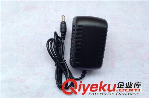 線(xiàn)材 平板電腦充電器 帶線(xiàn)面包型大功率適配器 5V2A DC2.5 手機(jī)充電頭原始圖片2