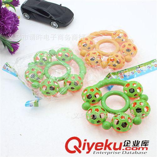 兒童玩具 廠家直銷 兒童益智搖鈴?fù)婢?小號手搖鈴 五花搖鈴 地攤玩具批發(fā)原始圖片2