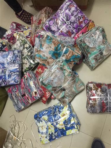 Y y彩色塑料圓形碗 塑料碗一元店日用百貨 全場一元一件地攤小商品