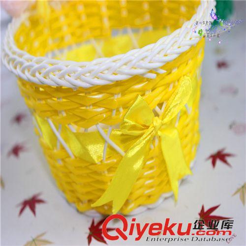 十元店精品貨源總匯 h韓版毛絨卡通桌面收納置物籃 藤編織水果籃子 義務10元店貨源原始圖片3