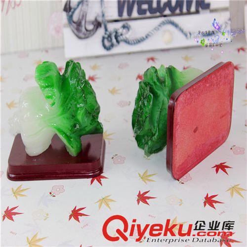 10元店工藝禮品 h百財匯聚擺件 仿玉臥式白菜 樹脂工藝品批發 一元店貨源配送