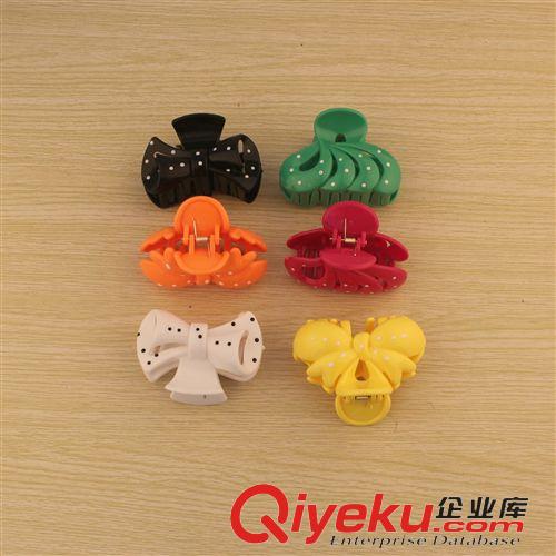 C塑料制品 包郵 K080 8公分點漆12色抓夾 美發專用發夾 義烏飾品 夜市熱賣原始圖片2