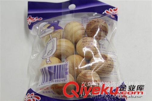 樟腦丸 義烏2元店地攤?cè)沼眯∩唐坟浽磁l(fā) 超市生活日用品 木頭樟腦丸原始圖片3