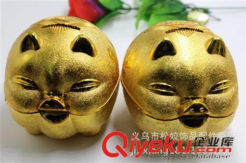 塑料、樹脂工藝品 兩元店工藝品批發 義烏2元小商品地攤采購 學生帶鎖單心鐵存錢筒