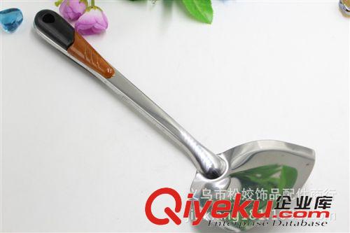 烹飪勺鏟 義烏2元店批發(fā)總部 廚房日用百貨采購 地攤超市配送 雙色膠把鏟原始圖片3