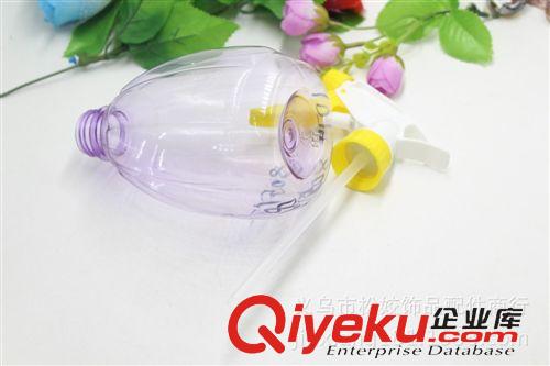 其他家務清潔用具 兩元店生活日用品批發 義烏小商品貨源采購 107塑料彩色噴壺原始圖片3