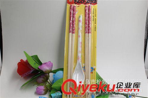 餐具套裝 2元批發貨源中心 義烏2元店總部直銷地攤超市生活日用 兩筷加勺