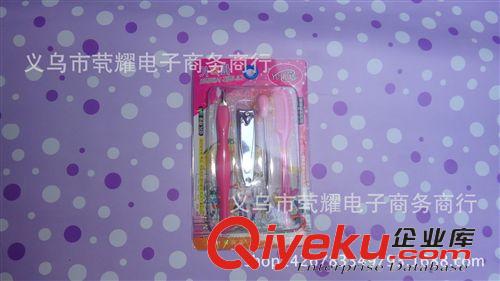 飾品專(zhuān)區(qū) 四件套指甲刀加耳勺 義烏化妝品批發(fā)產(chǎn)品 兩元批發(fā)商品 兩元商品原始圖片2