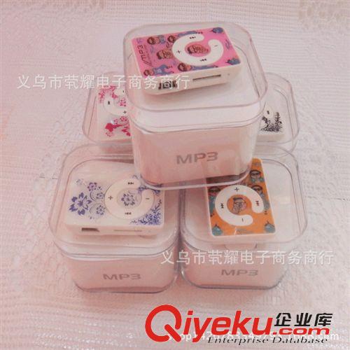 數碼配件 10元店精品貨源時尚插卡青花瓷夾子MP3 帶耳機無屏式隨身聽9.9元原始圖片3