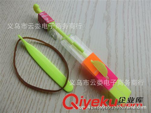 兒童教具、玩具 一元店專批  蘭燈飛箭發(fā)光玩具 一元暢銷產(chǎn)品  廠家直銷 地攤貨源原始圖片2