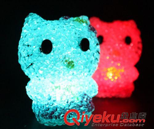 新品上架 水晶KT七彩小夜燈 水晶燈 創意嬰兒童節生日活動禮品玩具婚慶批發原始圖片2