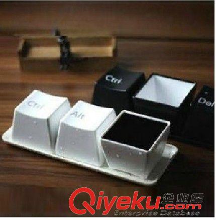 生活用品 不銹鋼心型煎蛋器 煎蛋圈 煎雞蛋模具 愛心形狀煎雞蛋圈 淘寶代發(fā)