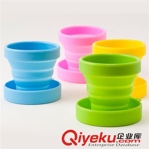 tuban運(yùn)動(dòng)健身 旅行折疊水杯創(chuàng)意硅膠伸縮杯戶外運(yùn)動(dòng)水壺便攜折疊杯漱口杯子帶蓋原始圖片2