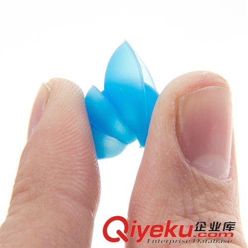 tuban戶外海島 包郵中耳炎游泳耳塞鼻夾套裝成人硅膠游泳耳塞兒童專業(yè)防水裝備