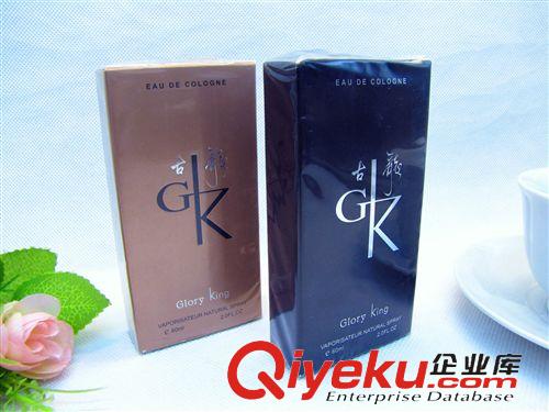 化妝品類 便攜帶 實用 迷你旅行洗漱套裝  9.9 十元店貨源 義烏百貨批發(fā)