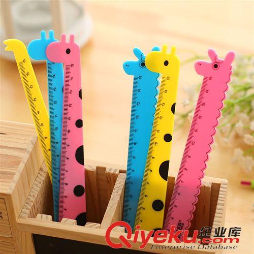 學(xué)習(xí)用品 日韓長頸鹿尺子 直尺卡通動物可愛15cm塑料尺子 學(xué)生獎品原始圖片3