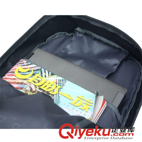 休閑包包 40L登山包雙肩旅行包配雨罩 電腦包15寸寬屏 戶(hù)外背包 下單生產(chǎn)原始圖片3