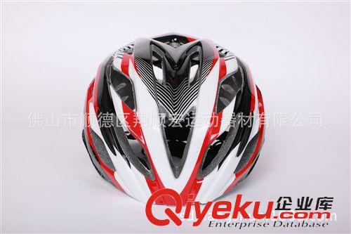 一體成型自行車頭盔 新款單車頭盔自行車騎行頭盔 運動騎行用品成人頭盔護具tj批發
