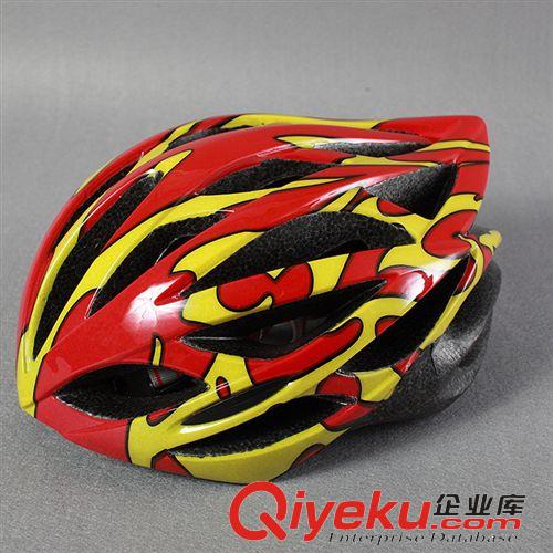 一體成型自行車(chē)頭盔 騎行頭盔護(hù)具 紅黃頭盔護(hù)具 輪滑運(yùn)動(dòng)一體頭盔批發(fā) 品質(zhì)保證