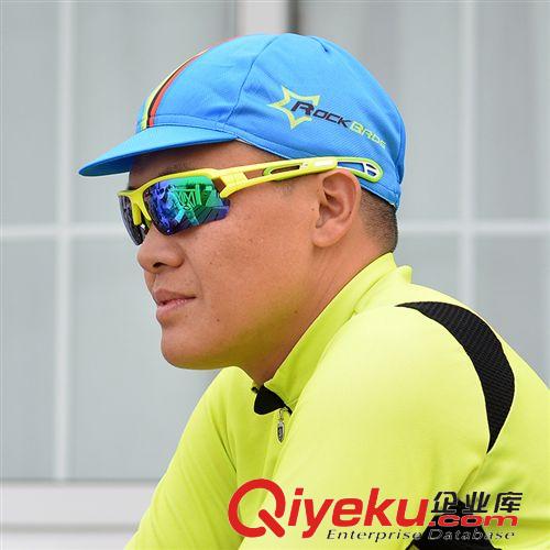 騎行裝備 ROCKBROS 男女超輕一體成型騎行頭盔 山地公路自行車頭盔騎行裝備