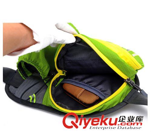 運動腰包、配件包 批發(fā)防水登山運動貼身跑步腰包戶外男女士旅行胸包旅游水壺休閑包原始圖片3