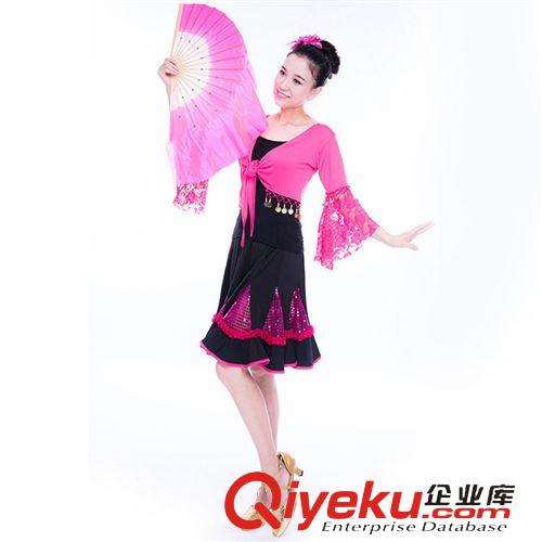 廣場舞瑜伽服 風(fēng)披肩裙子 廠家直銷健身操套裝 運動休閑套裝 印花圓領(lǐng)女裝批發(fā)