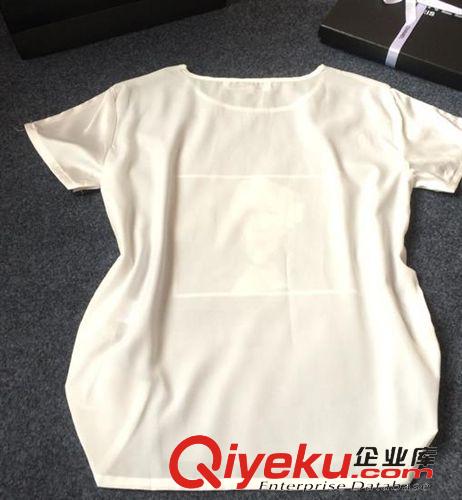 套裙套裝 2015春夏女裝 歐洲站經典夢露兩件套春夏T恤+褲子小香風套裝女原始圖片3