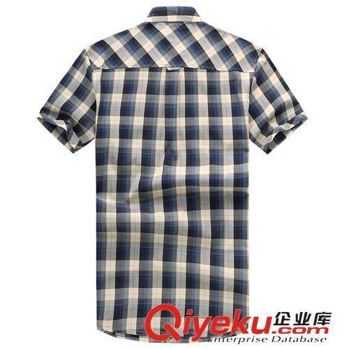 男短袖襯衫 2015夏季新品 男式休閑短袖襯衫 男格仔大碼襯衣 男裝襯衫批發