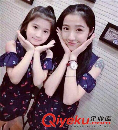 時尚親子裝 2015夏季新款時尚碎花荷葉邊露肩飛飛袖櫻桃連衣裙母女裝