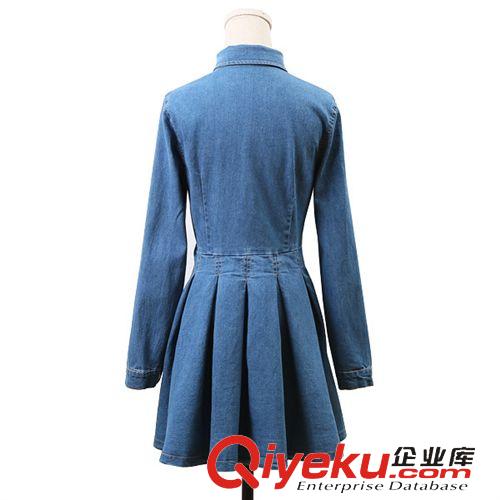 2015年1月新品 夏裝新款女連衣裙批發(fā) 韓版時(shí)尚顯瘦修身翻領(lǐng)牛仔百褶長袖連衣裙