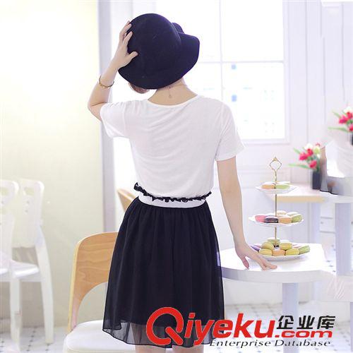 四月新款 2015夏裝新款圓領(lǐng)女裝套頭印花莫代爾短袖撞色中長款假兩件連衣裙原始圖片3