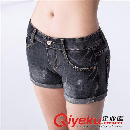 牛仔專區(qū) 2015新款夏季百搭女式牛仔短褲 顯瘦 翻邊時尚低腰褲 一件代發(fā)原始圖片3