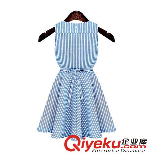 2015.5.21新款 歐洲站 2015夏裝女新款V領(lǐng)無袖單排扣收腰修身條紋裙連衣裙