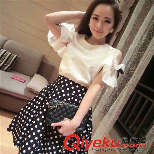  4月26日上新 2015夏季新款歐美胖MM套裝長(zhǎng)袖圓領(lǐng)數(shù)碼印花T恤寬松短褲兩件套女
