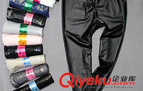 打底區(qū) 仿皮打底褲外穿皮褲女春夏薄款緊身彈力九分小腳褲原始圖片2